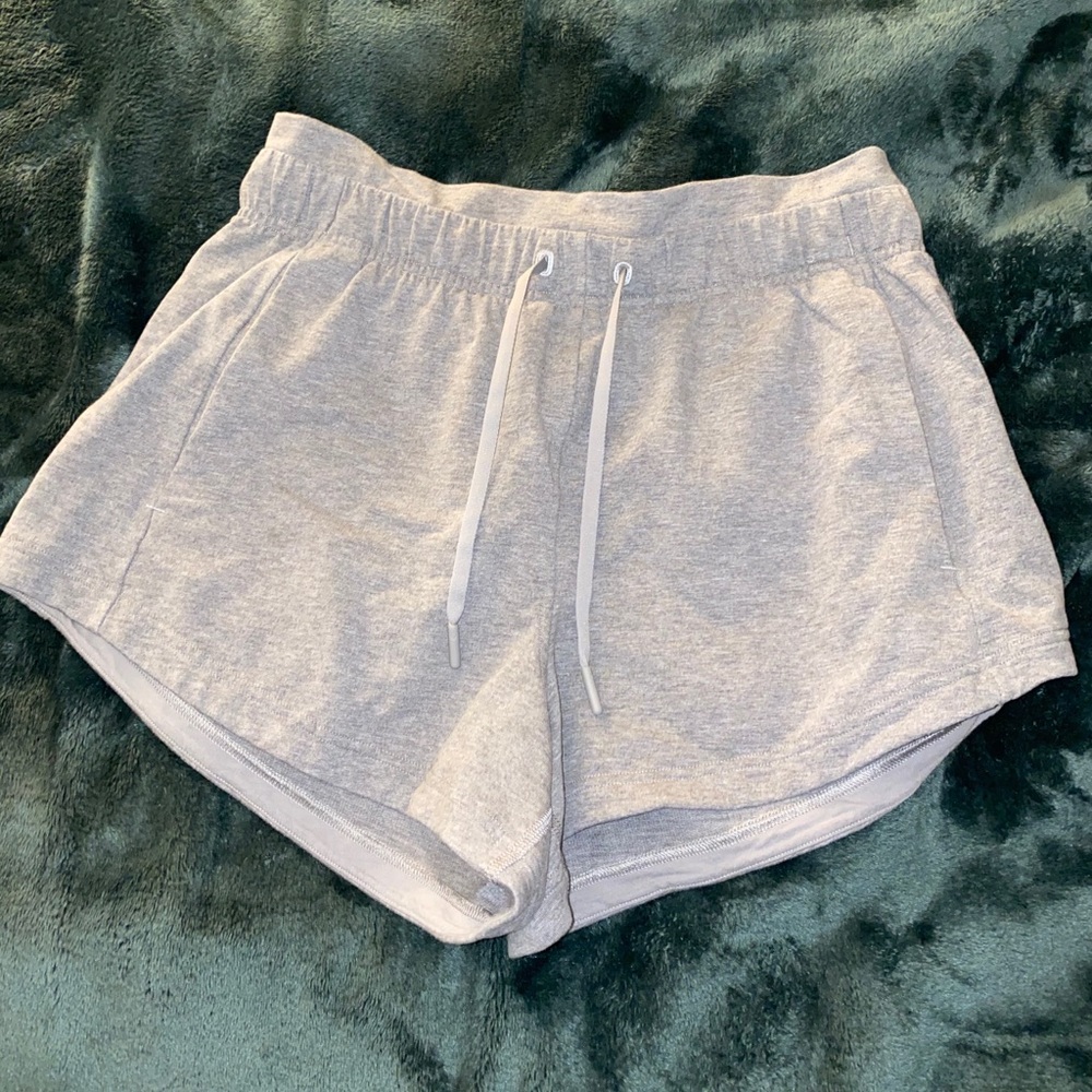 Lululemon Soft Ambitions Shorts